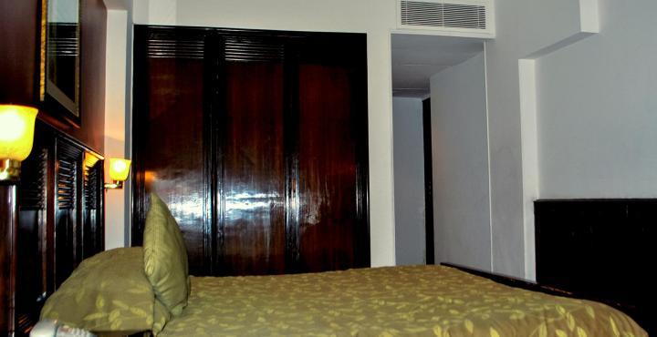 Hotel Baljees Regency Шимла Экстерьер фото